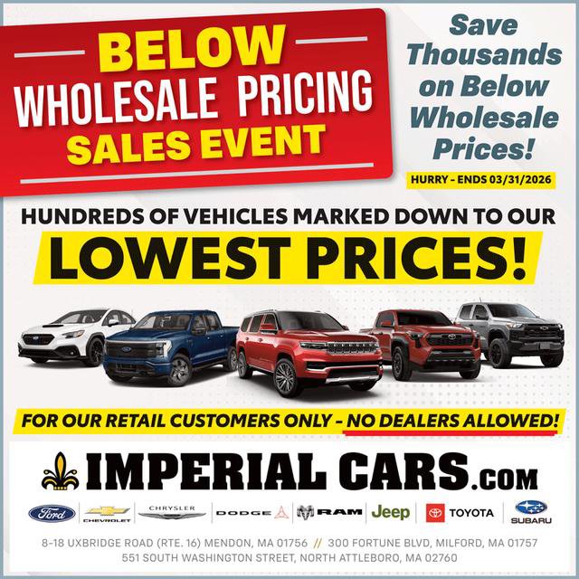 Used 2022 Nissan Pathfinder Platinum w/ Lighting Package (N92) AWD/4WD image 16