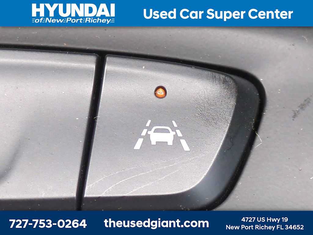 Used 2024 Chevrolet Trax LS w/ LS Convenience Package FWD image 23