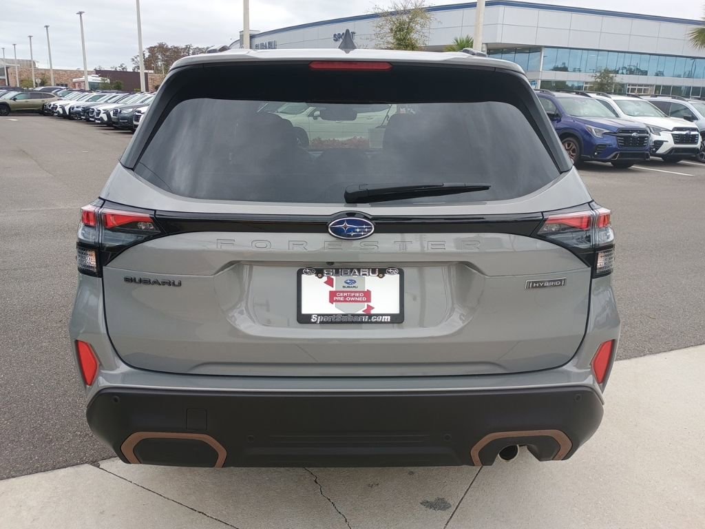 Used 2025 Subaru Forester Sport image 6
