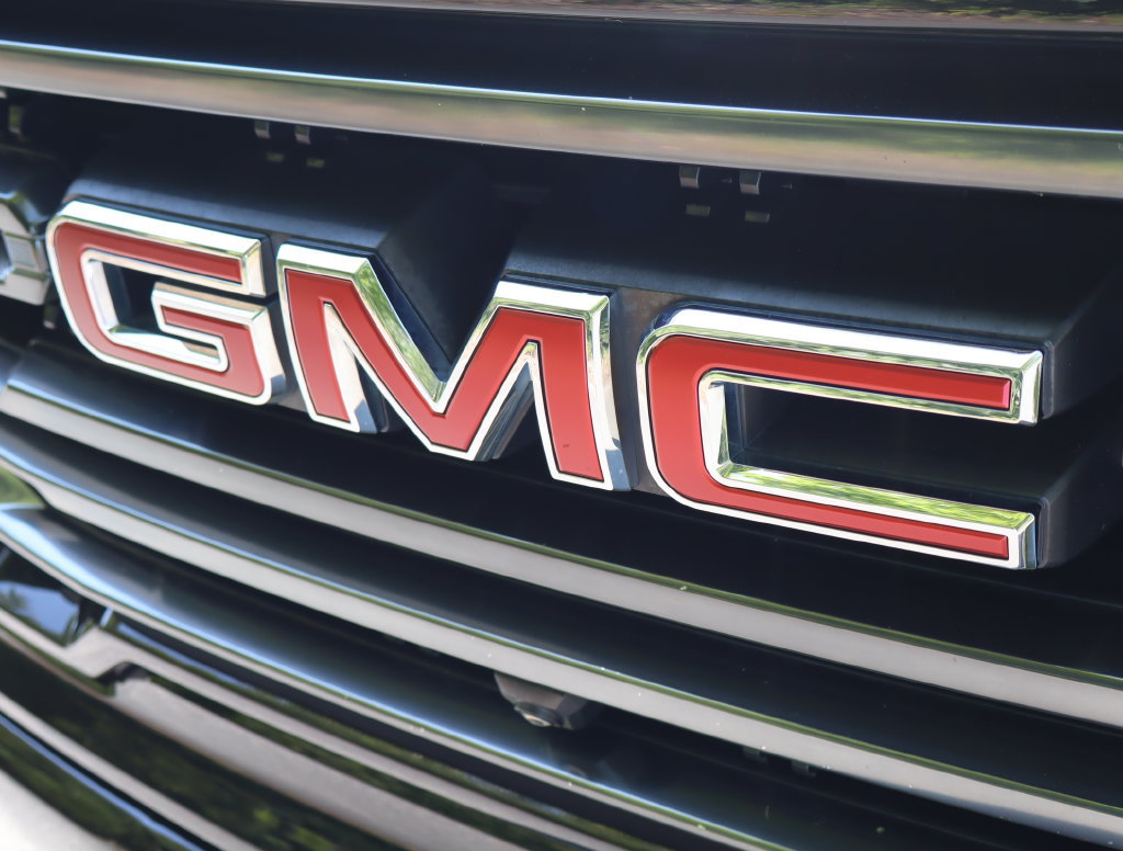 Certified 2022 GMC Sierra 1500 AT4 w/ AT4 Premium Package AWD/4WD image 57
