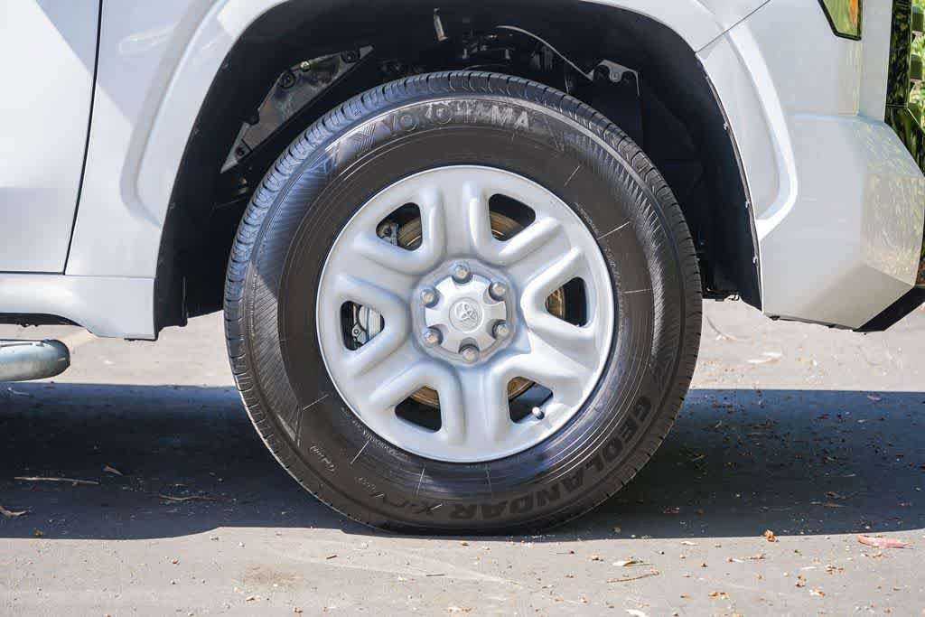 Used 2024 Toyota Tundra SR w/ SR Tow Package RWD image 9