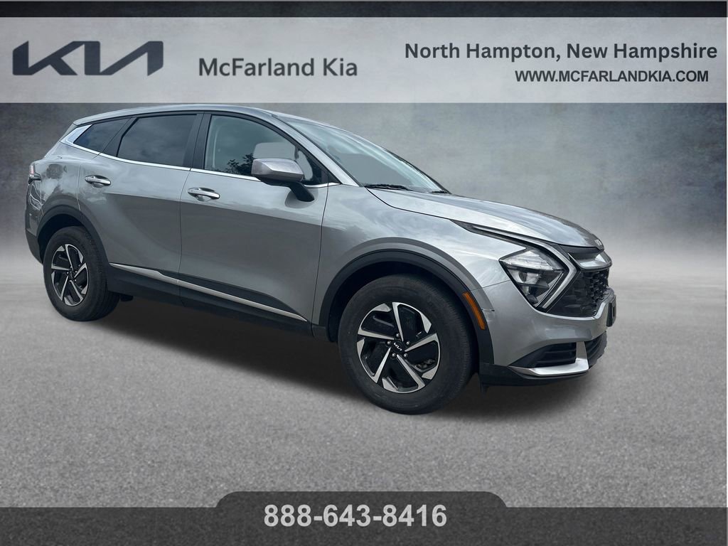 Used 2023 Kia Sportage LX image 8