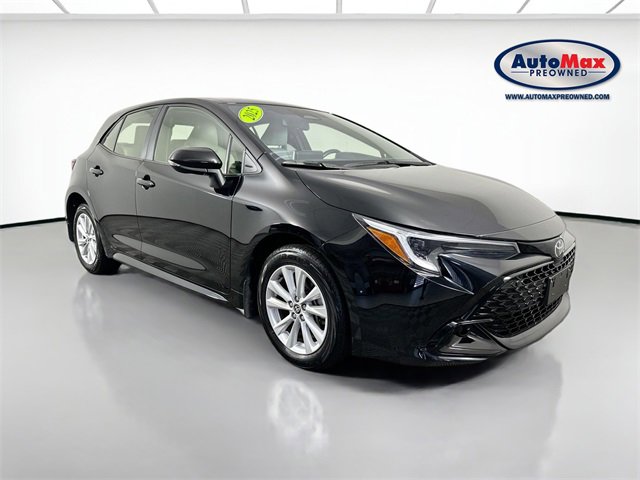 Used 2025 Toyota Corolla SE image 1