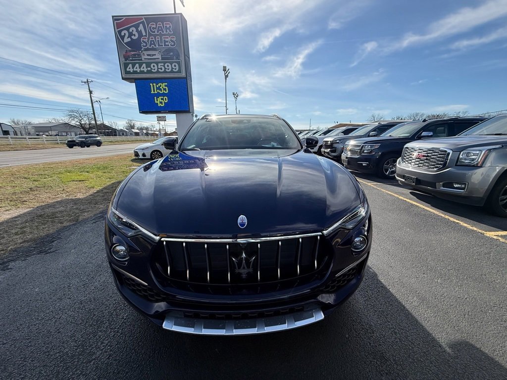 Used 2019 Maserati Levante GranLusso image 8