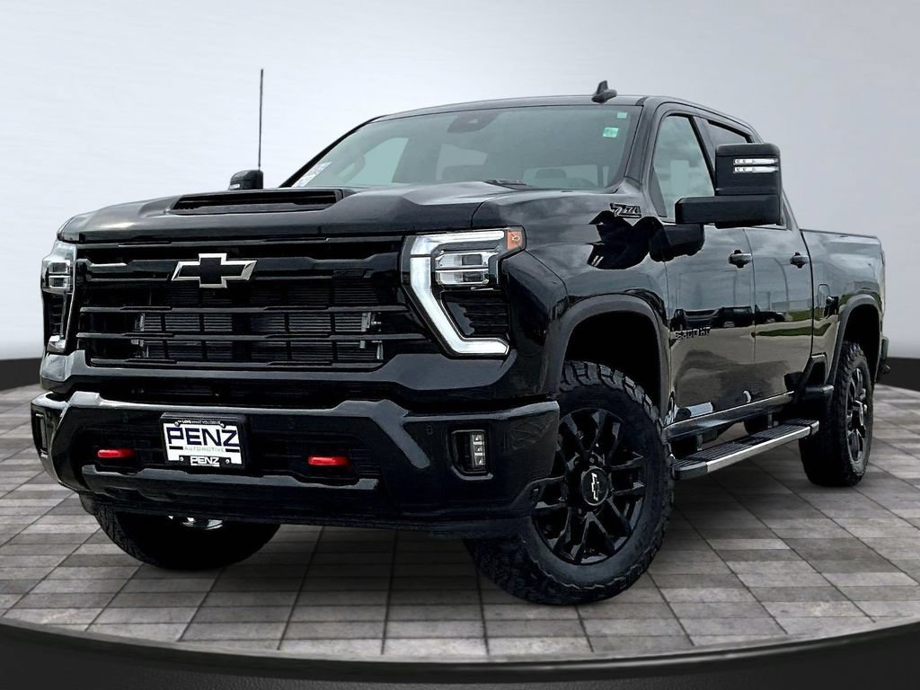 New 2026 Chevrolet Silverado 3500 LTZ w/ Trail Boss Package