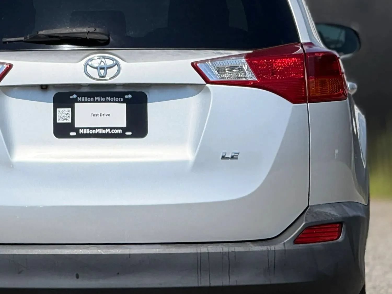 Used 2013 Toyota RAV4 LE FWD image 14