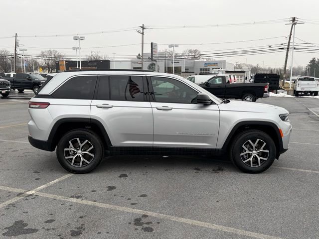 New 2026 Jeep Grand Cherokee Limited image 9