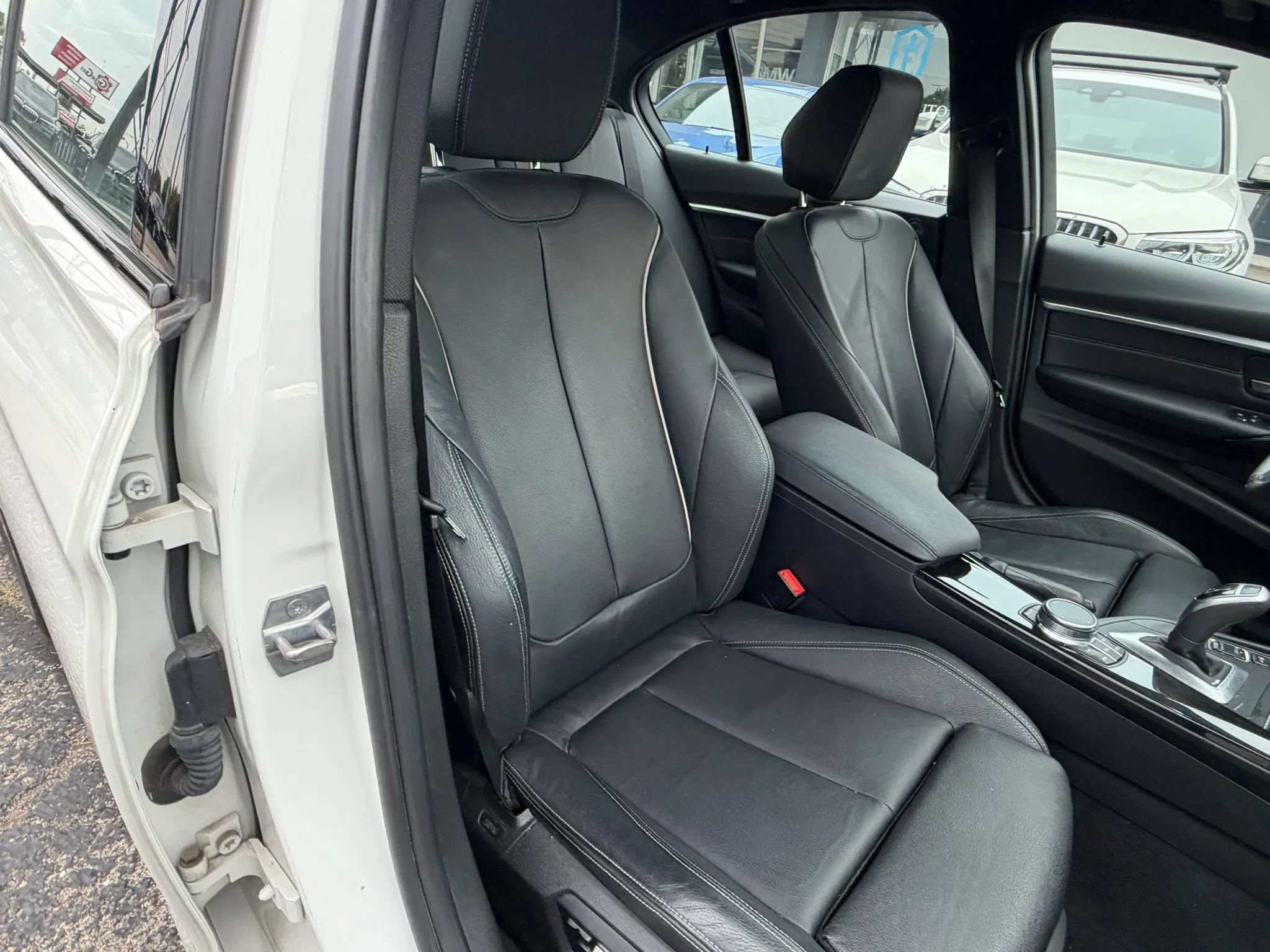 Used 2018 BMW 340i Sedan w/ Premium Package RWD image 16