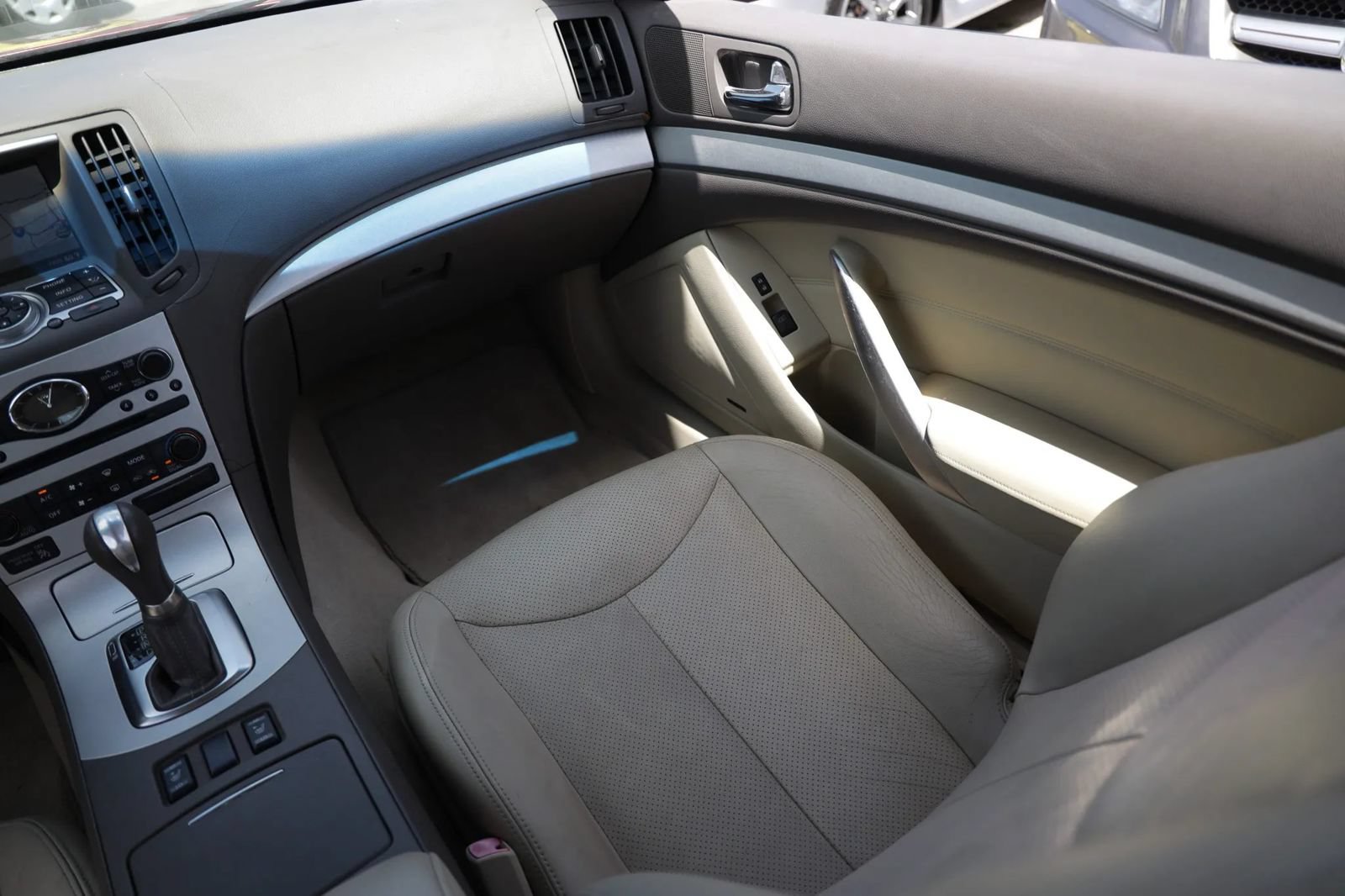 Used 2008 INFINITI G37 Journey w/ Premium Pkg RWD image 12