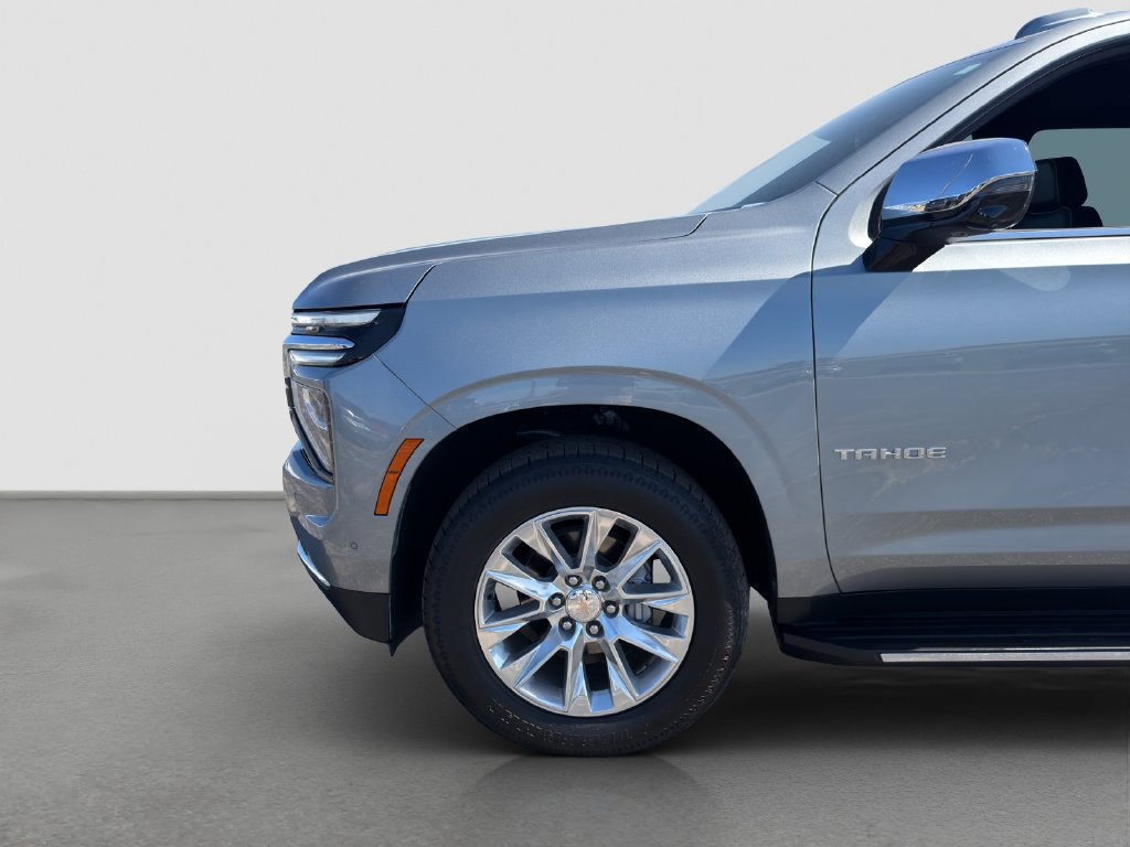 Used 2025 Chevrolet Tahoe Premier AWD/4WD image 28