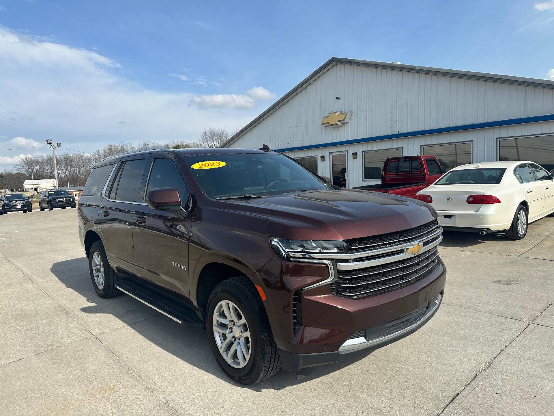 Used 2023 Chevrolet Tahoe LT image 1