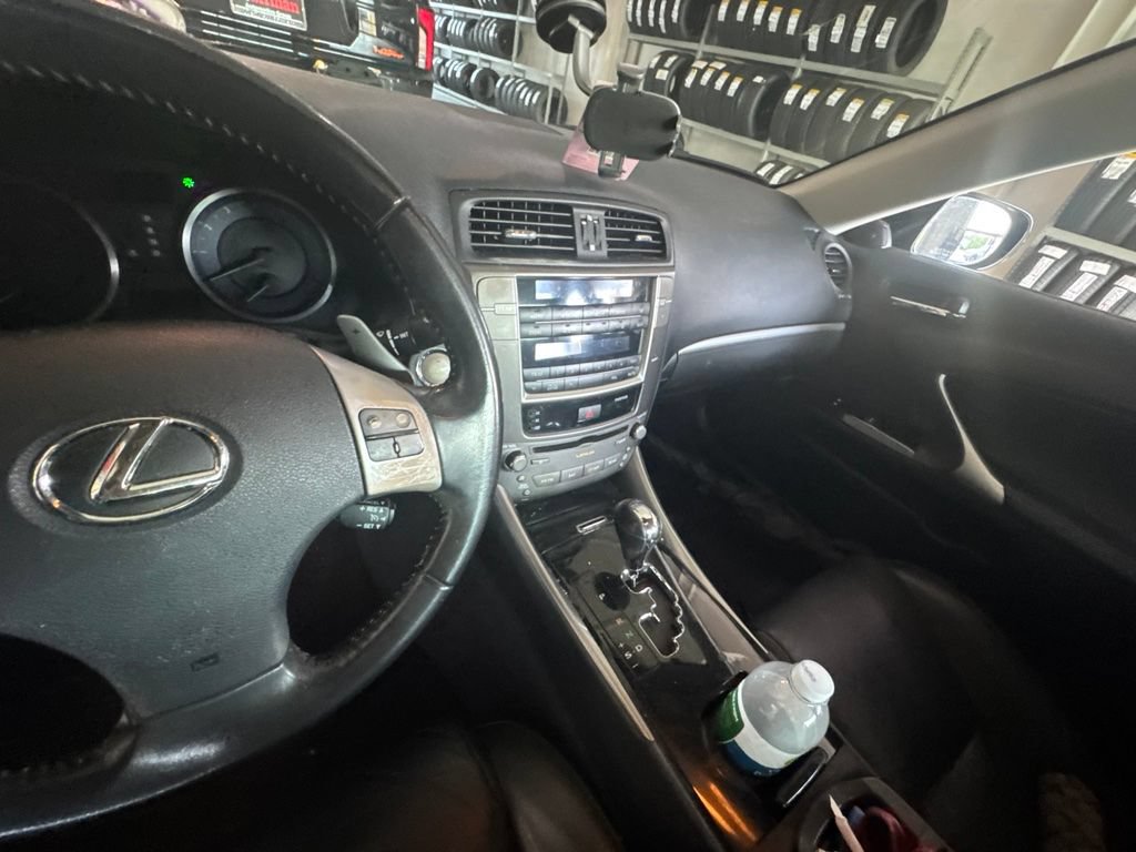 Used 2013 Lexus IS 250 RWD image 18