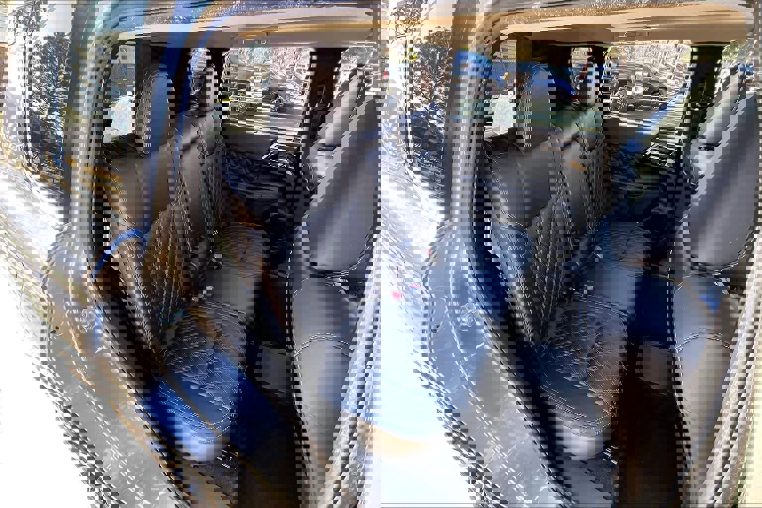 Used 2023 Mitsubishi Outlander SEL image 37