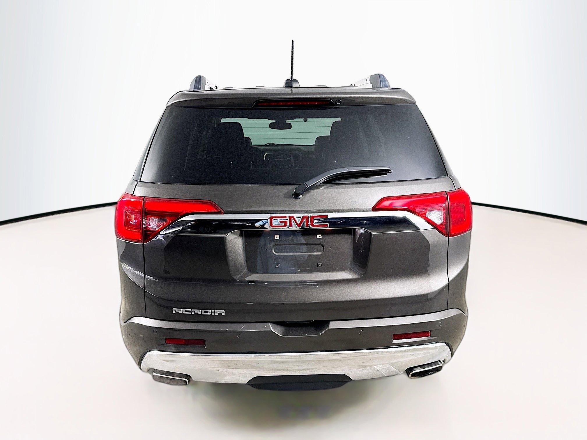 Used 2019 GMC Acadia Denali FWD image 32