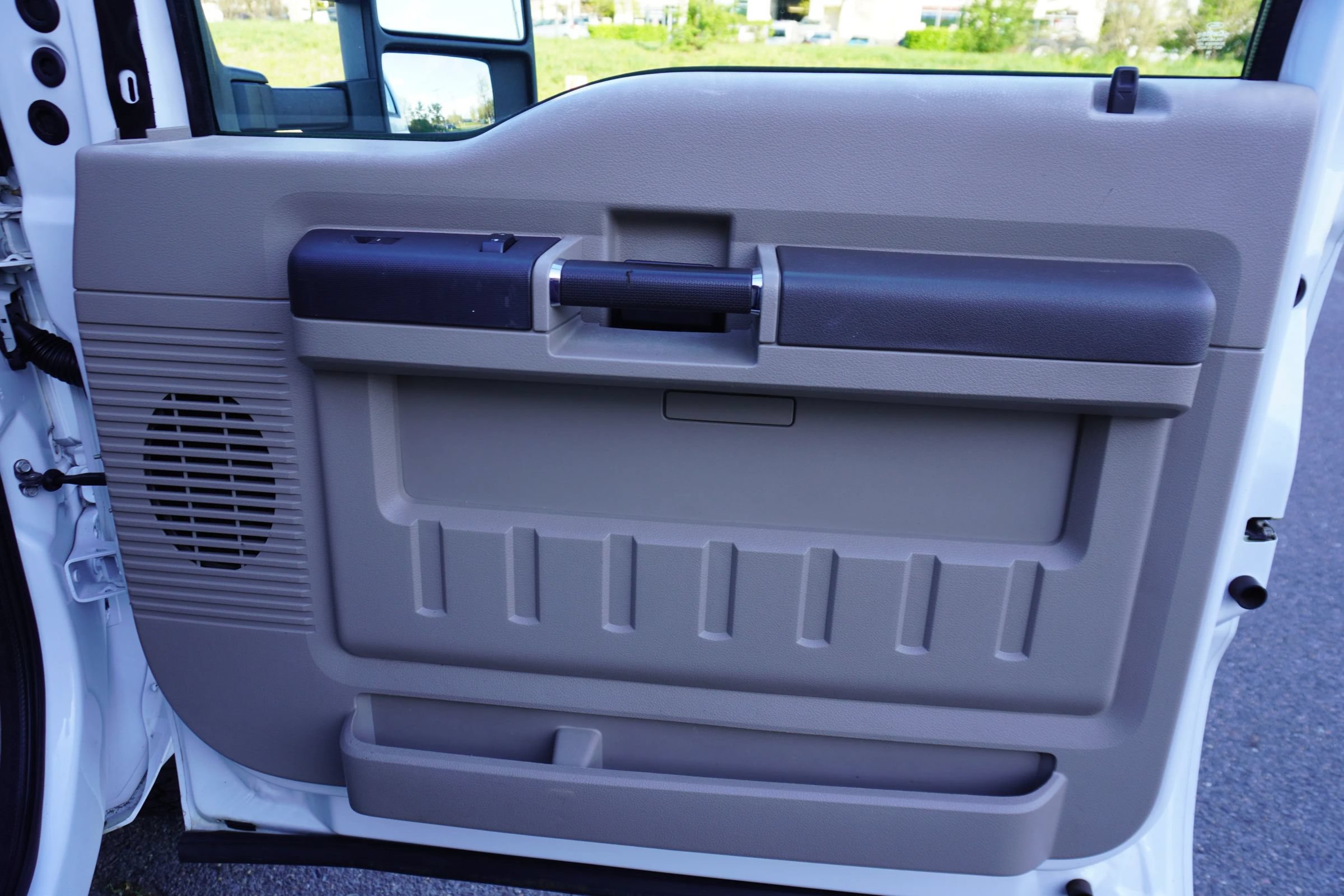 Used 2010 Ford F350 XL AWD/4WD image 15