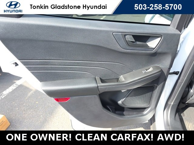 Used 2022 Ford Escape SE image 27