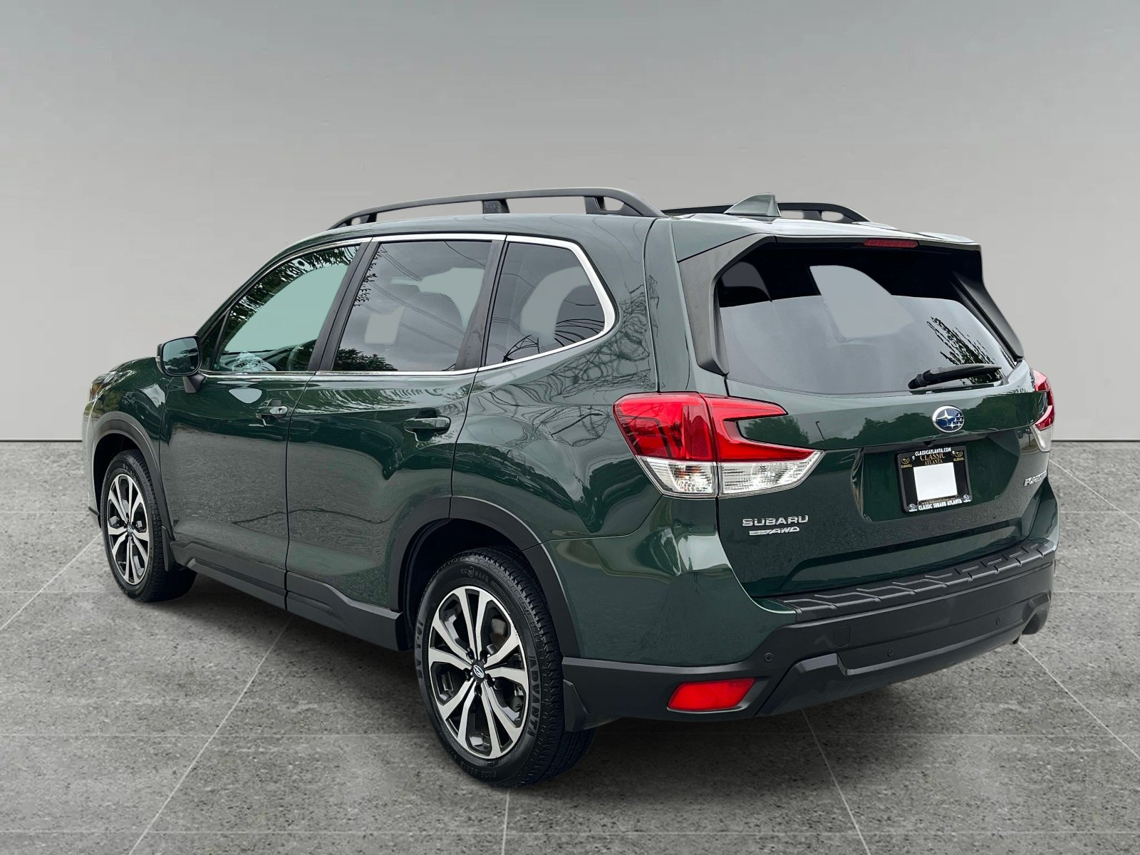 Used 2023 Subaru Forester Limited AWD/4WD image 3