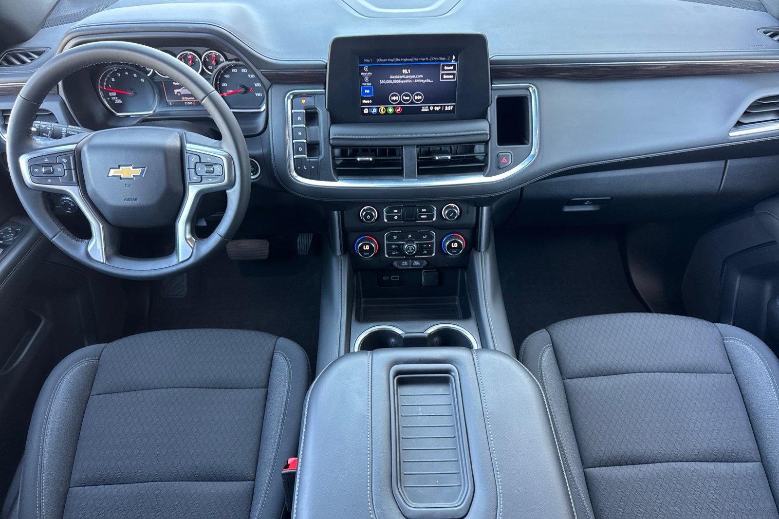 Used 2024 Chevrolet Tahoe LS RWD image 13