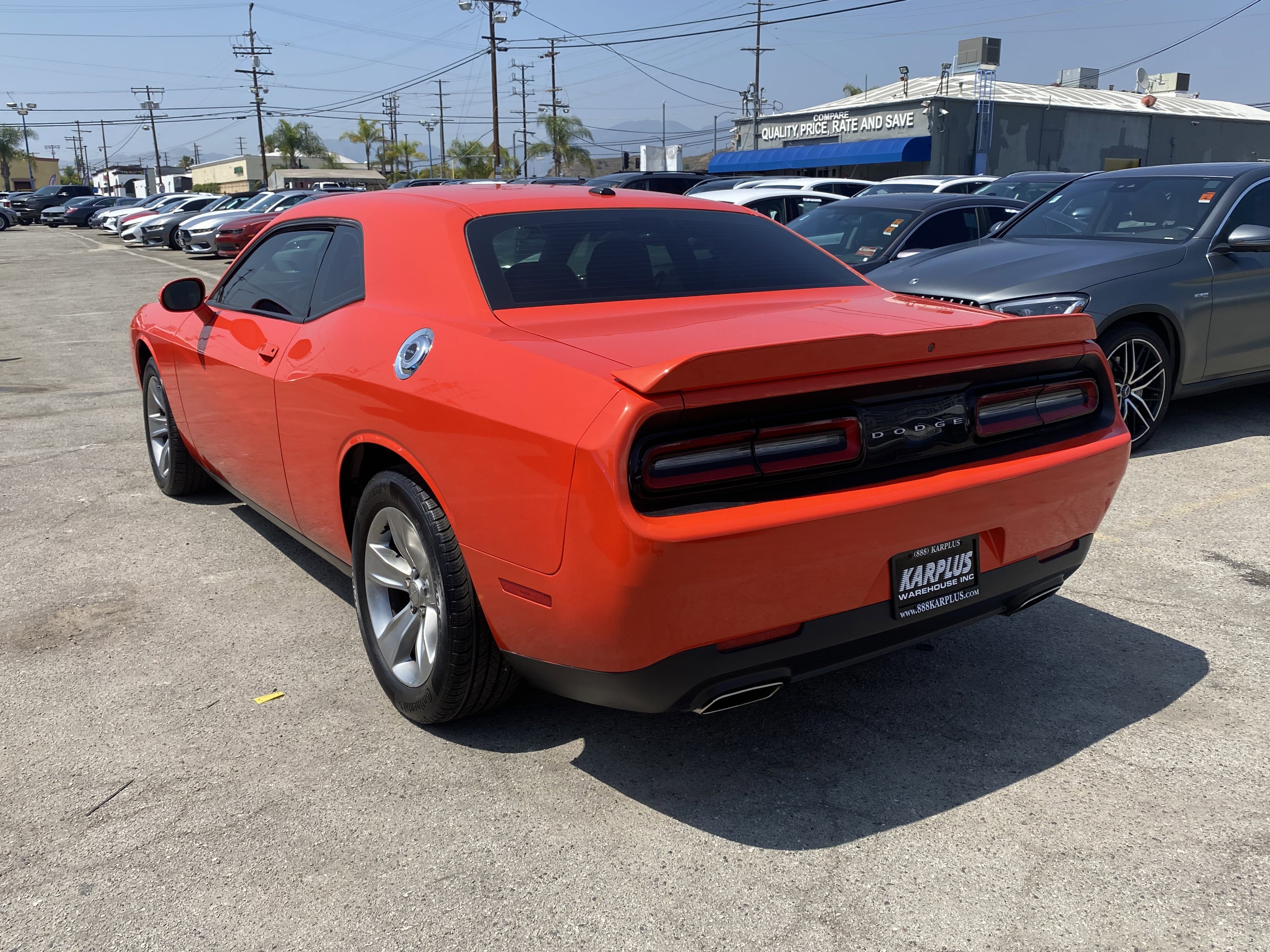 Used 2020 Dodge Challenger SXT RWD image 8