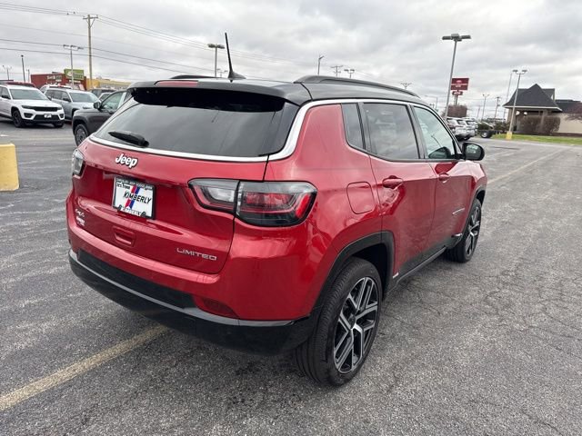 Used 2025 Jeep Compass Limited w/ Elite Group AWD/4WD image 8