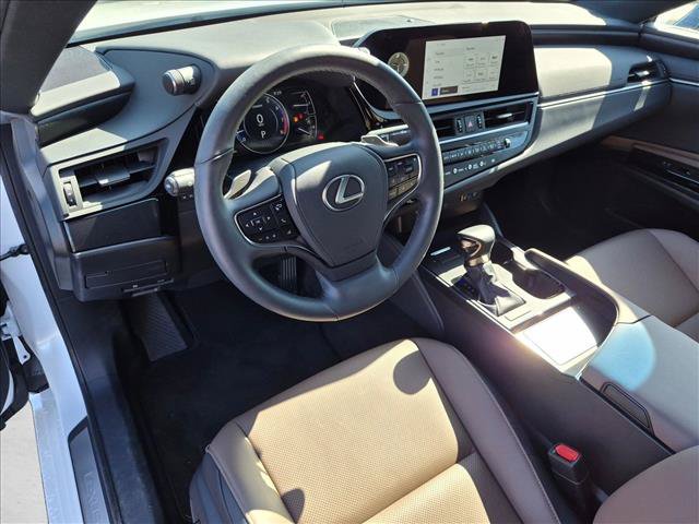 Used 2023 Lexus ES 350 w/ Premium Package FWD image 10