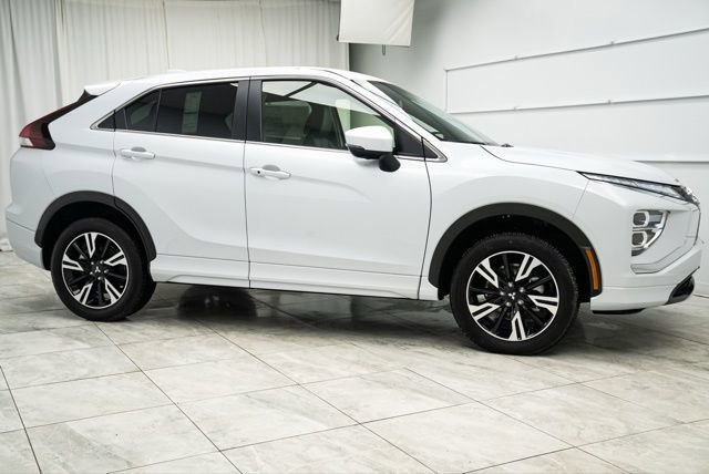 New 2025 Mitsubishi Eclipse Cross SEL image 2