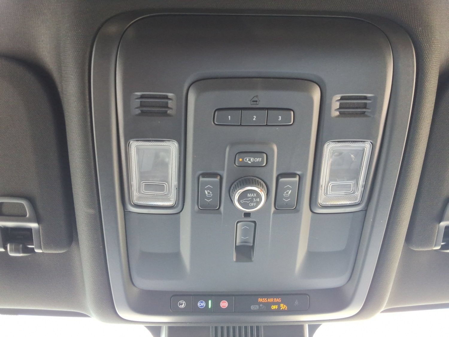 Used 2024 GMC Yukon XL Denali AWD/4WD image 21