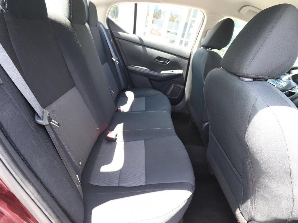 Used 2024 Nissan Sentra SV FWD image 22