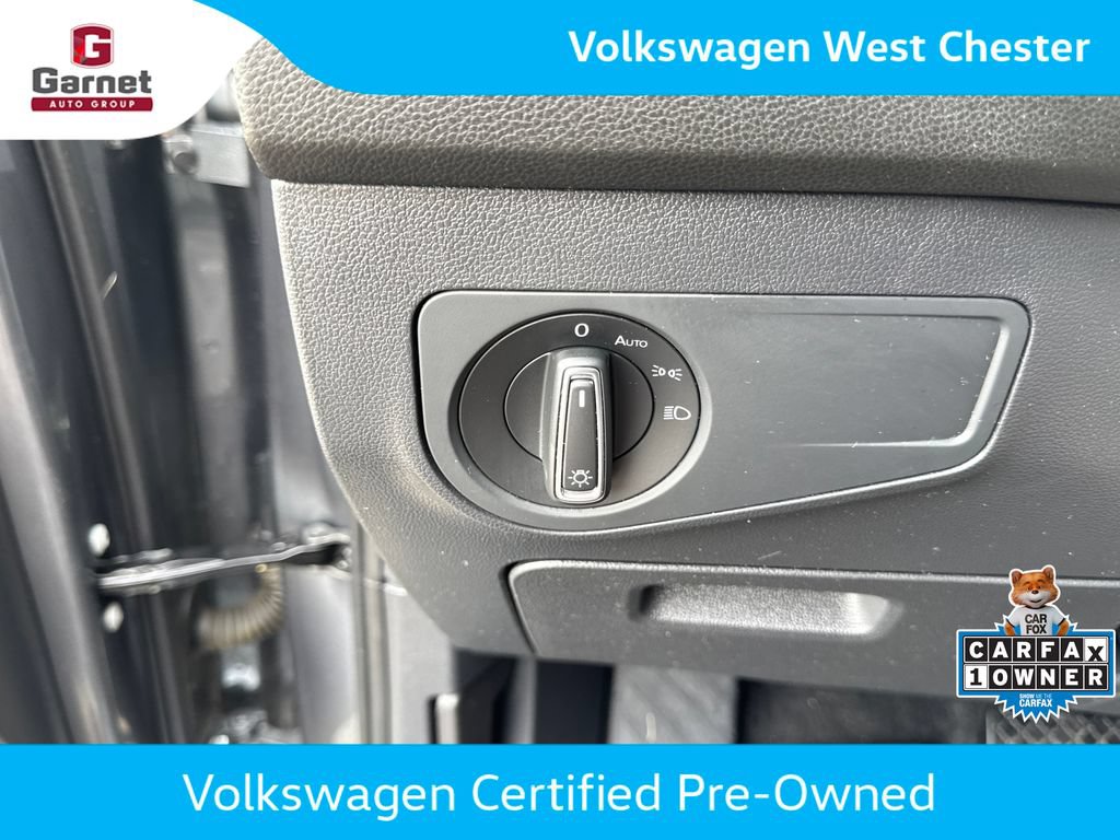 Certified 2023 Volkswagen Tiguan SE FWD image 15
