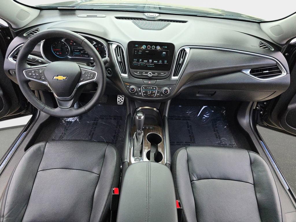 Used 2016 Chevrolet Malibu Premier w/ Driver Confidence Package II FWD image 10