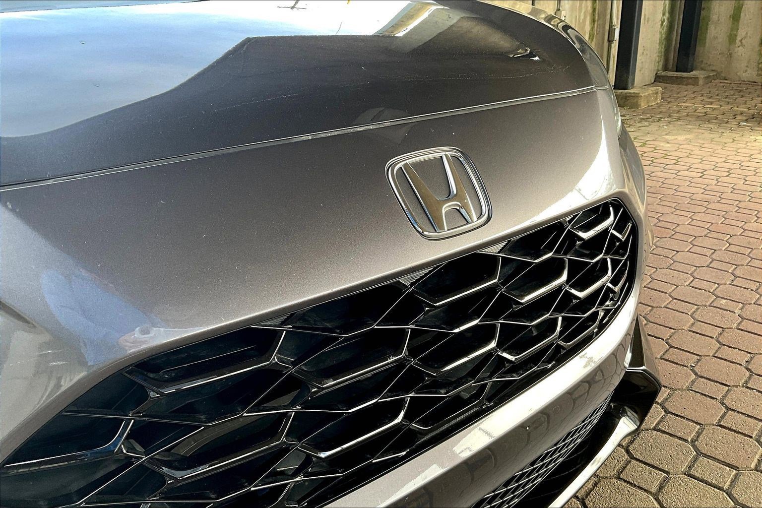 Used 2023 Honda HR-V EX-L image 32