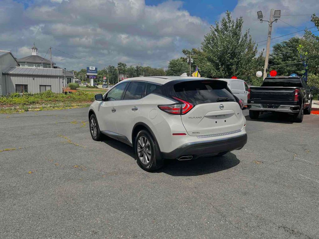 Used 2018 Nissan Murano S image 5