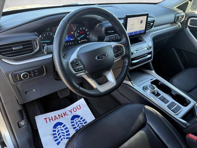 Used 2024 Ford Explorer XLT w/ Equipment Group 202A image 12