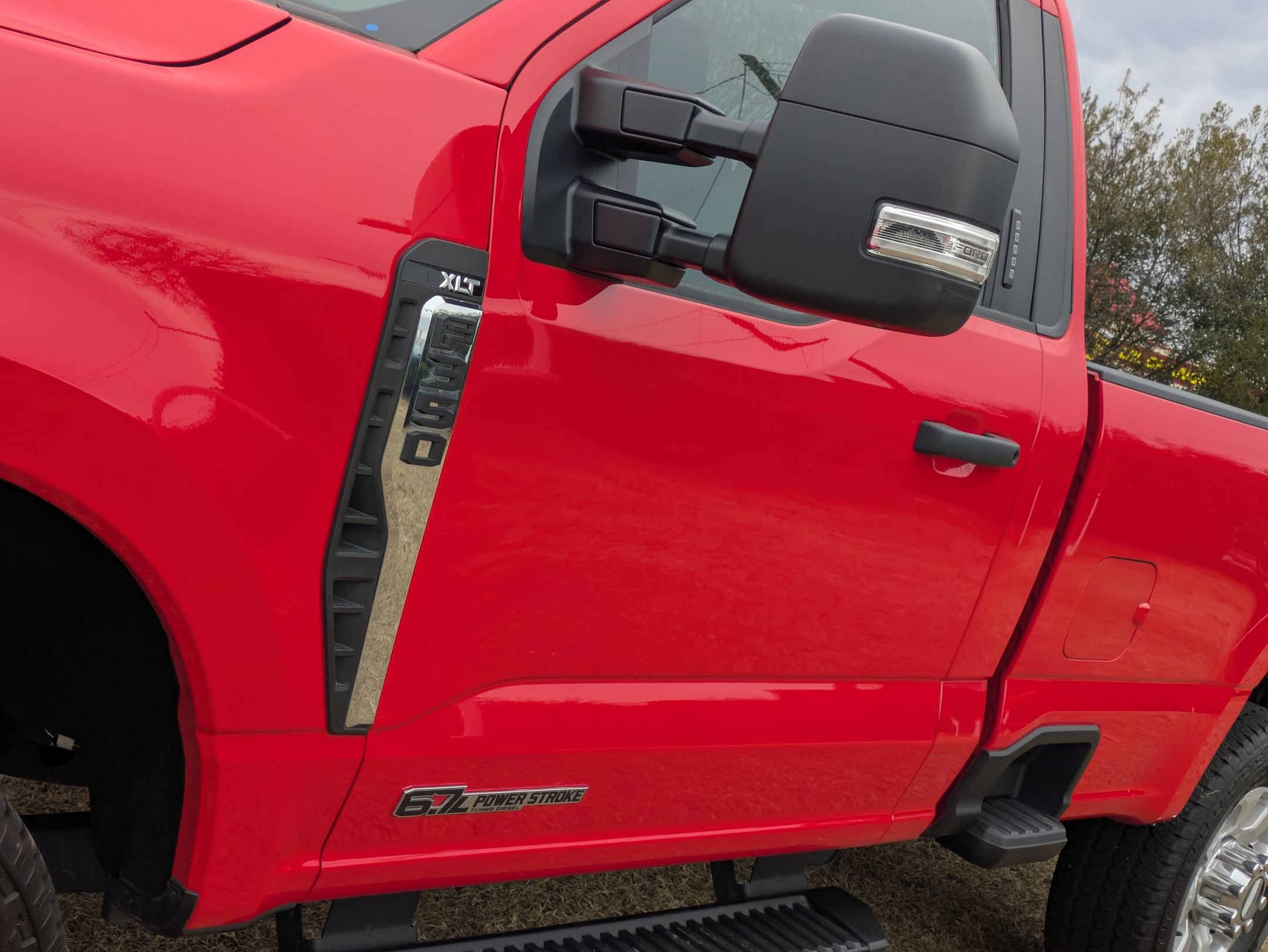 Certified 2024 Ford F350 XLT w/ FX4 Off-Road Package image 12