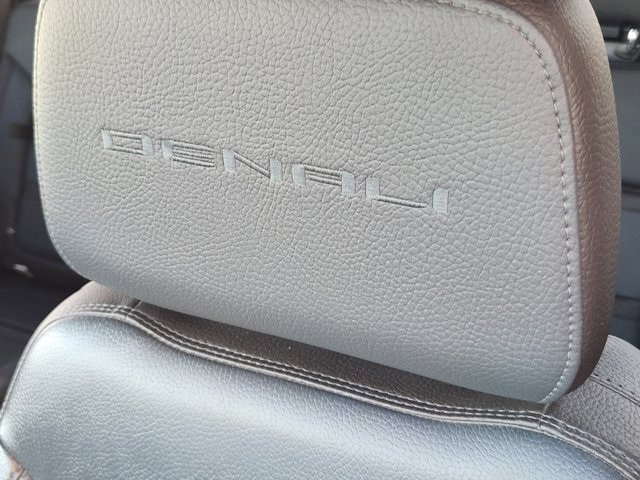 Used 2022 GMC Sierra 2500 Denali image 24