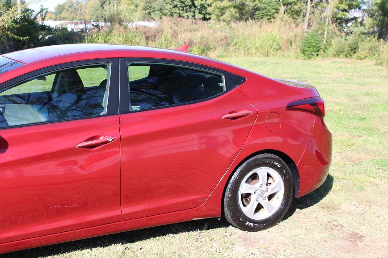 Used 2015 Hyundai Elantra SE FWD image 10