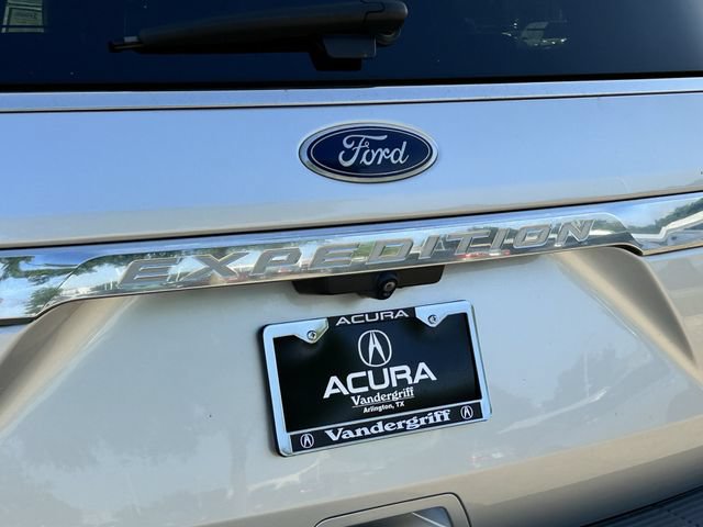 Used 2019 Ford Expedition Limited w/ Equipment Group 301A RWD image 8