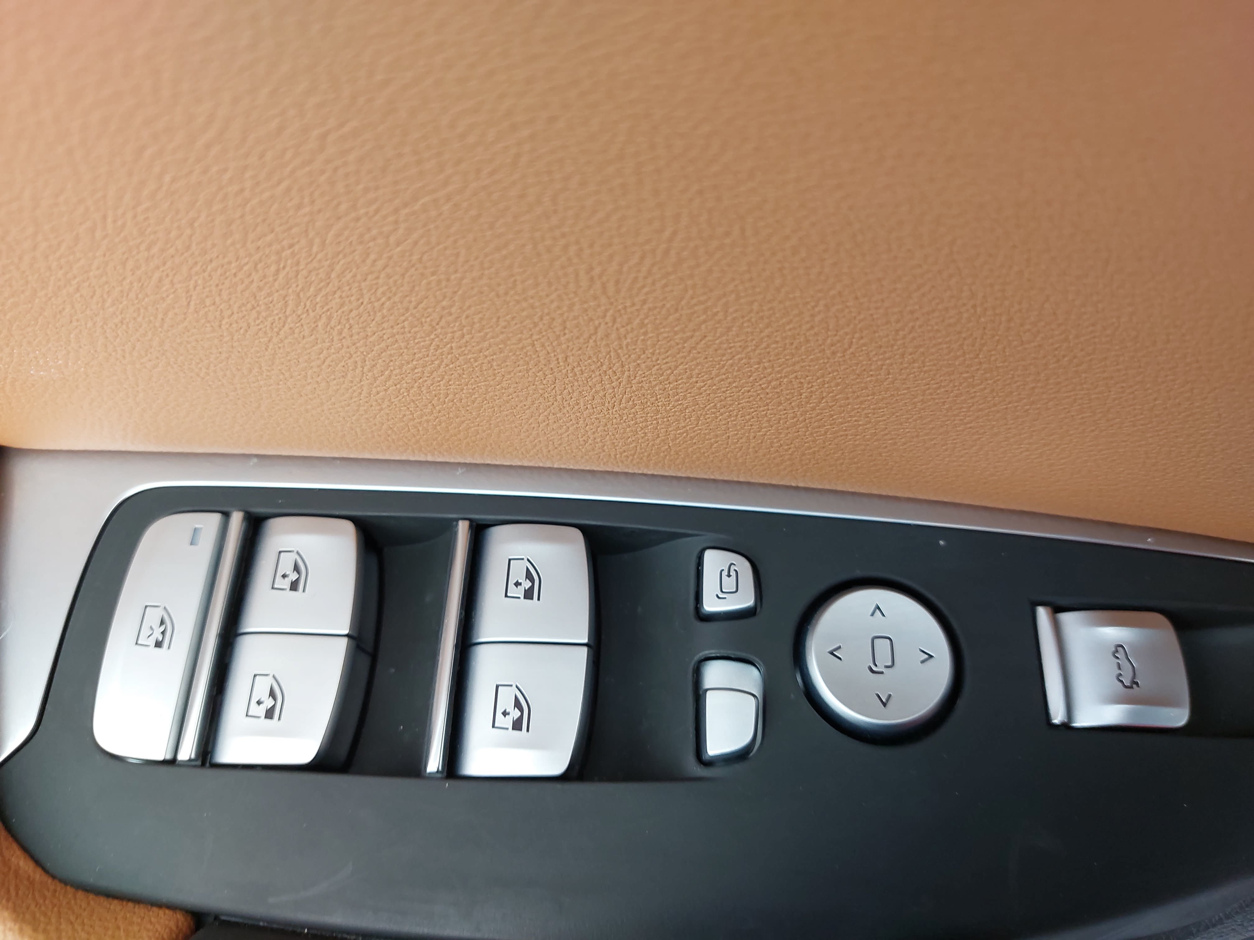 Used 2024 BMW X3 sDrive30i w/ Premium Package w/ZPA RWD image 30