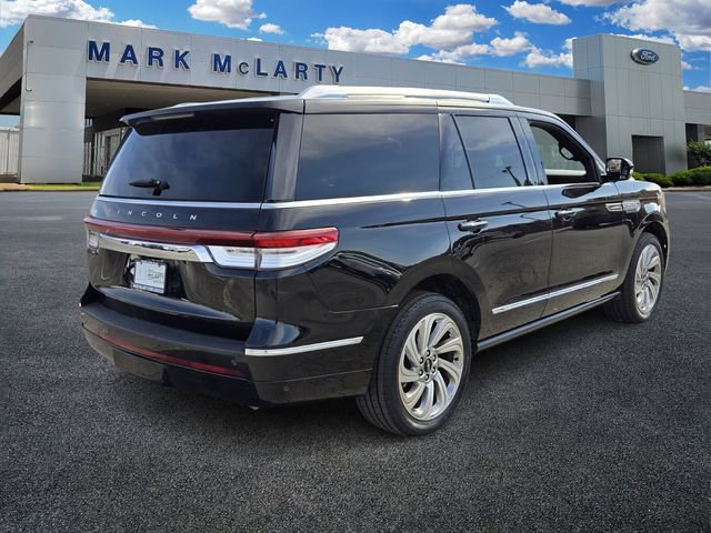 Certified 2024 Lincoln Navigator Reserve image 5