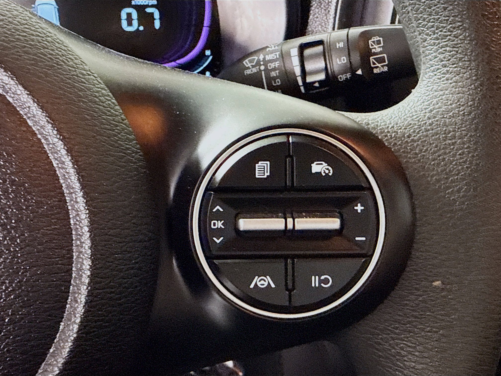 Used 2025 Kia Soul LX w/ LX Technology Package image 15