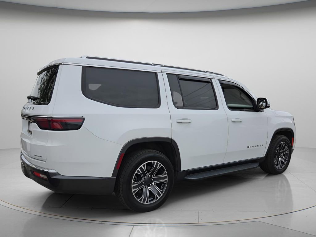Used 2022 Jeep Wagoneer Series III w/ Flexible Seating Group AWD/4WD image 7