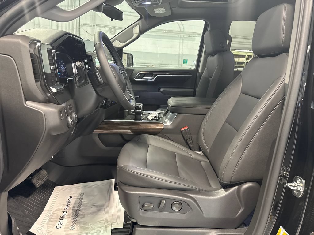 New 2026 Chevrolet Silverado 1500 LT Trail Boss w/ LT Trail Boss Premium Package AWD/4WD image 28