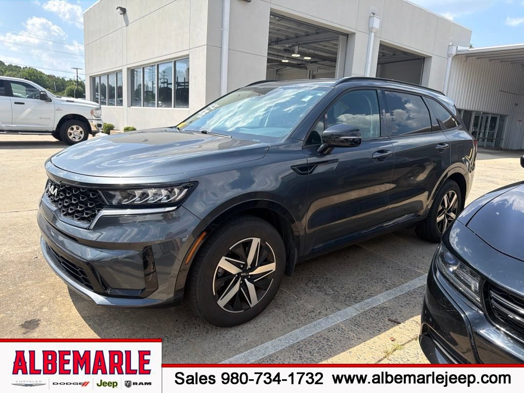 Used 2022 Kia Sorento S
