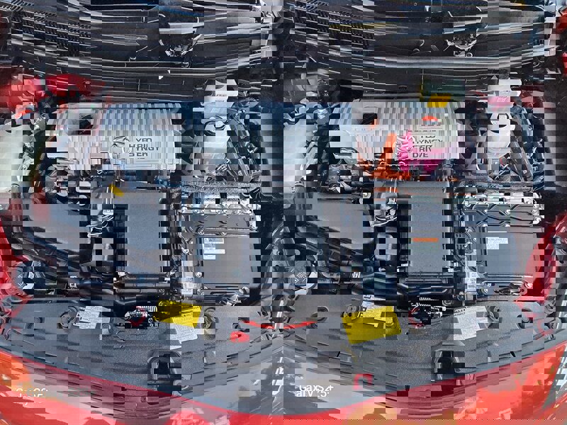 Used 2014 Toyota Prius Four w/ Solar Roof Package FWD image 41