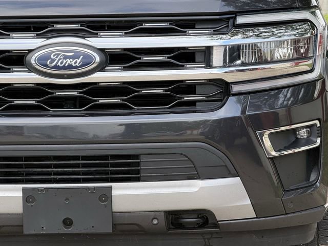 Used 2023 Ford Expedition Max Limited AWD/4WD image 9