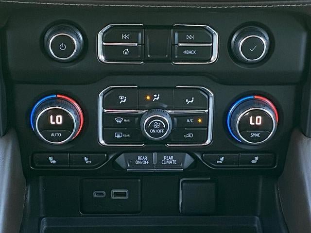 Used 2023 Chevrolet Tahoe LT w/ Luxury Package AWD/4WD image 11