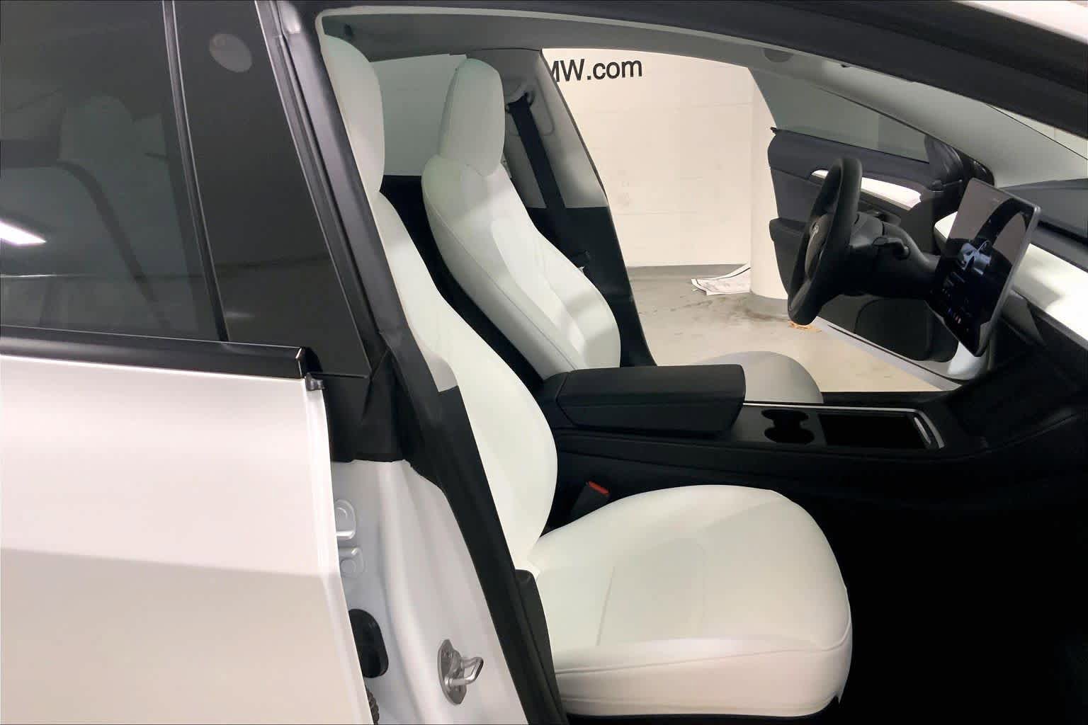 Used 2023 Tesla Model 3 Performance AWD/4WD image 8