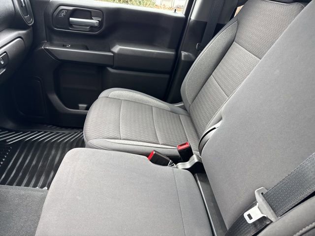 Used 2025 Chevrolet Silverado 2500 Custom w/ Custom Value Package image 19