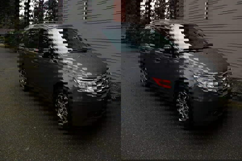 Used 2012 Honda Odyssey EX-L image 2