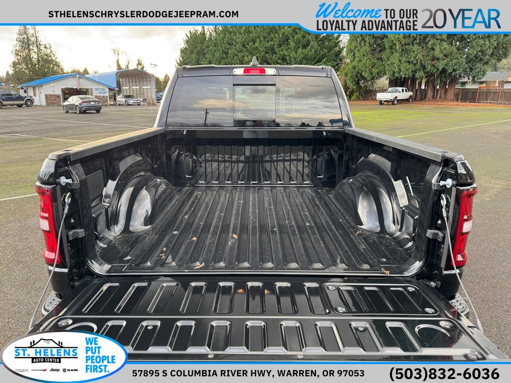 New 2026 RAM 1500 Laramie w/ Night Edition AWD/4WD image 8